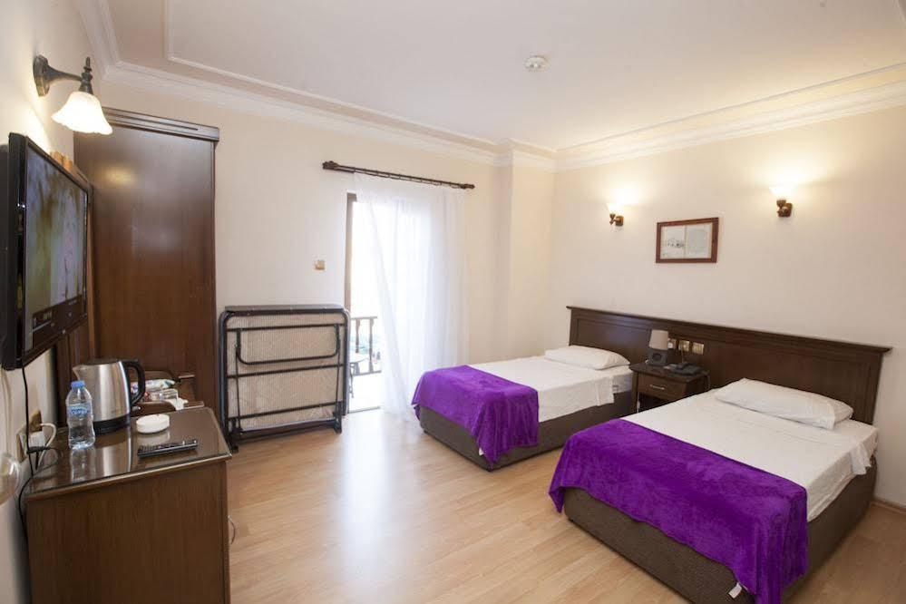 White Pearl Hotel Κερύνεια Εξωτερικό φωτογραφία